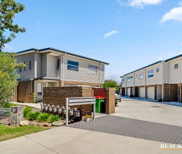 7/27 Yass Road, Queanbeyan NSW 2620 - Townhouse For Rent | Domain - Photo 4