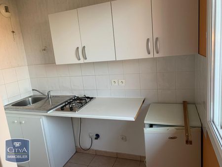 Location Appartement 2 pièces 51m² BONNEVILLE 74130 - Photo 3