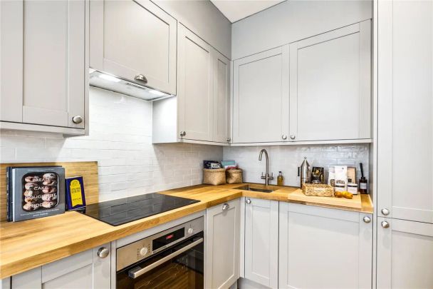 1 bedroom flat in Marylebone - Photo 1