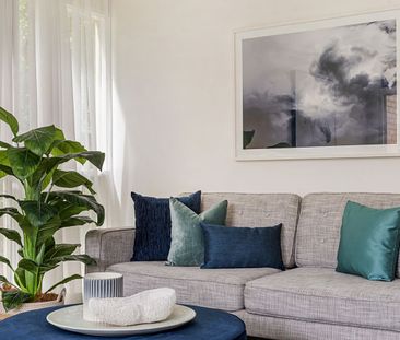 6/10 Clyde St Surrey Hills VIC 3127 - Photo 2