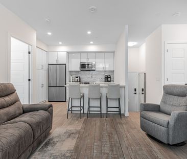 For Lease - 415 SEA RAY Avenue Unit# G13, Innisfil, Ontario - Photo 3