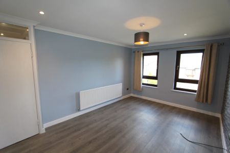Wessex Gardens, Sheffield, S17 - Photo 5