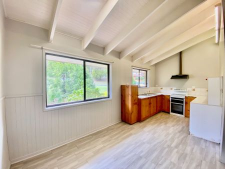 Three Bedroom Home in Catalina - Photo 5