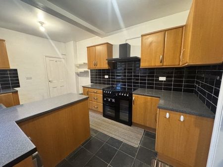 Alfreton Road, NG17, Property for rent - Photo 4