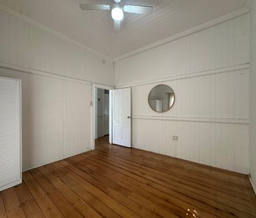THREE BEDROOM HOME IN BUNDABERG NORTH! - Photo 2