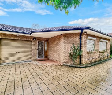 Beautifully Presented 3 Bedroom Villa - Photo 1