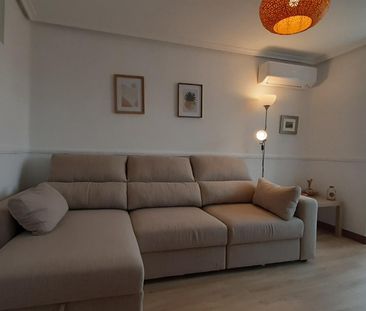 Apartamento luminoso con terraza en Berruguete - Photo 3