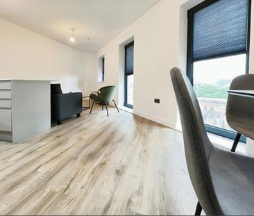 2 bedroom apartment to rent - Photo 1