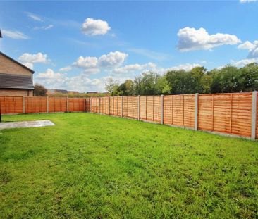 3 bedroom detached house to rent - Photo 4