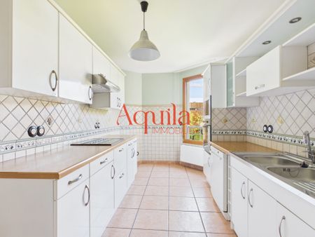 Location Appartement 4 pièces 101m² VILLEURBANNE 69100 - Photo 5