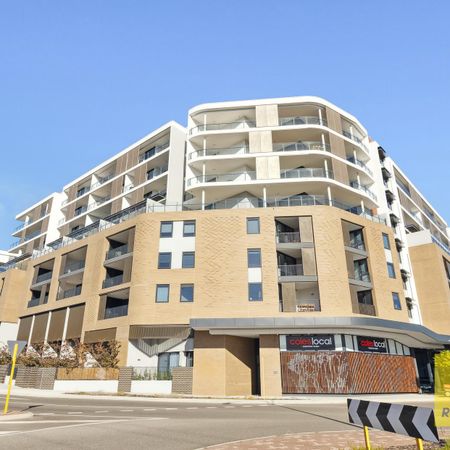 Near-New, Furnished Ground-Floor Apartment - with Fantastic Amenities - Photo 3