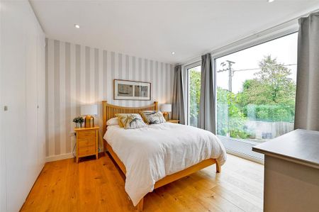 4 bedroom detached house to rent - Photo 5