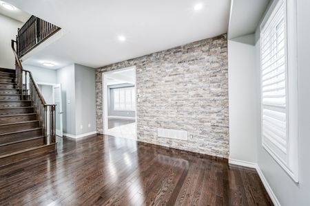 For Lease - 57 Lampkin Street, Georgina, Ontario - Photo 4