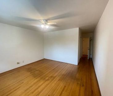 Marpole 1 bedroom apartment for rent - Photo 4