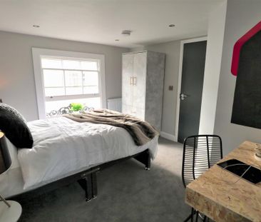 1 bedroom end of terrace house to rent - Photo 2