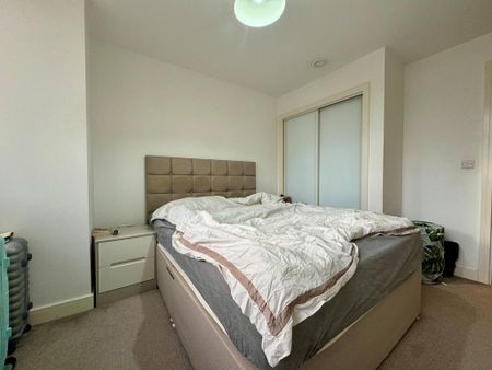 1 bedroom flat to rent - Photo 3
