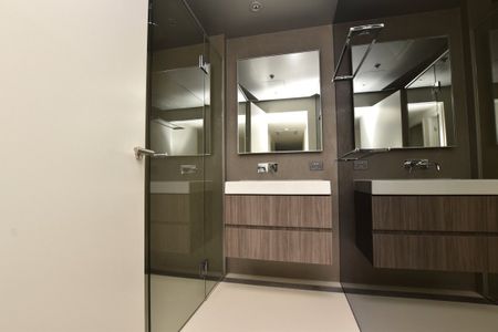 1305/81 South Wharf Drive - Photo 4