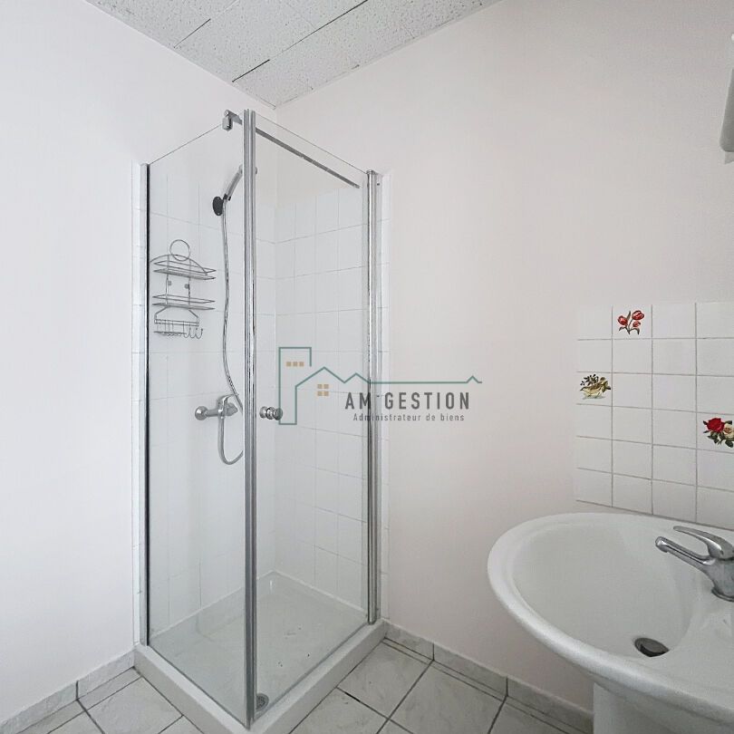 Location Appartement 2 pièces 90m² - Photo 1