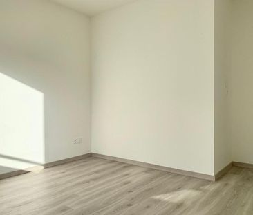Location Appartement 3 pièces 61m² VAULX EN VELIN 69120 - Photo 2
