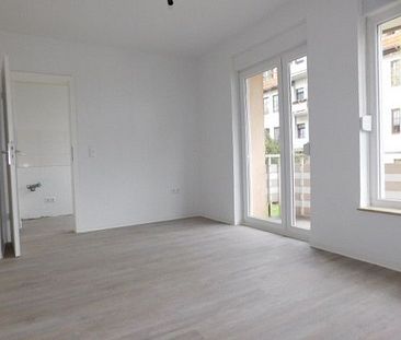 Attraktive 2-Zimmer-Wohnung mit Balkon in Rheinnähe – renoviert und bezugsfertig! - Foto 3