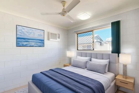 Inviting 2-Bedroom Home in the Heart of West End - Photo 4