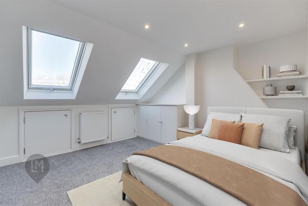 5 bedroom terraced house to rent - Photo 1