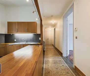 Location Appartement 4 pièces 101m² GRENOBLE 38000 - Photo 2