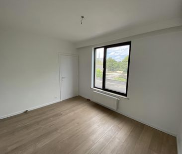 Prachtig gerenoveerd appartement met groot terras op toplocatie - Photo 5