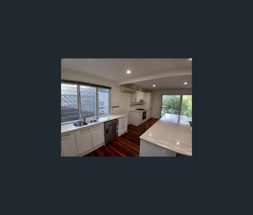 11 Igluna Street, Kenmore, Qld 4069 - Photo 6
