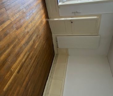 Location Appartement 4 pièces 98m² - Photo 4