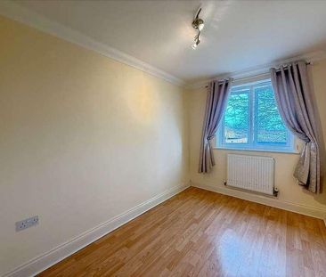 Westcliff On Sea, SS0 - Photo 4