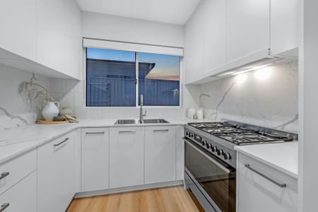 Luxury Family Home - Photo 5