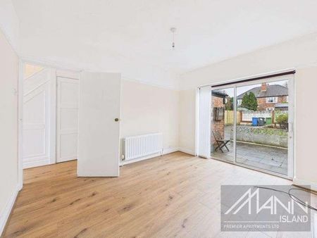 Thelwall New Road, Warrington, WA4 - Photo 2