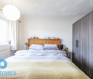 3 bed Mid Terraced House for Rent - Photo 4