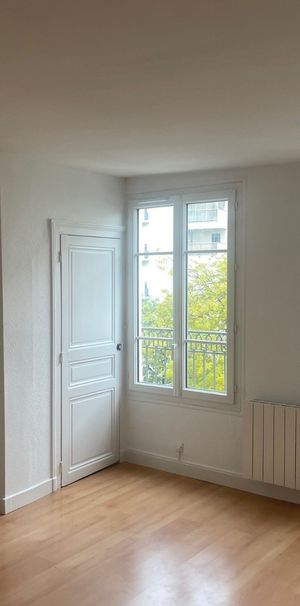 Appartement de type studio/ deux pièces, refait à neuf. - Photo 1