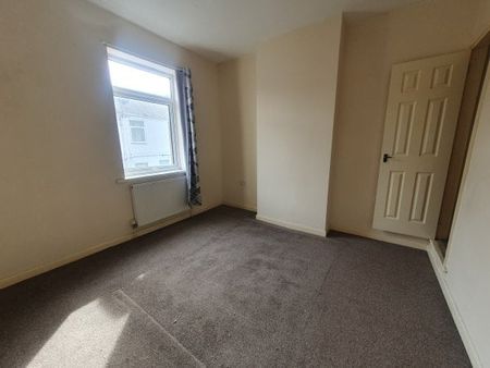 Fenwick Street, Warsop, Mansfield, NG20, Property for rent - Photo 5