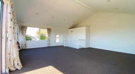 Milford, 5 bedrooms - Photo 4