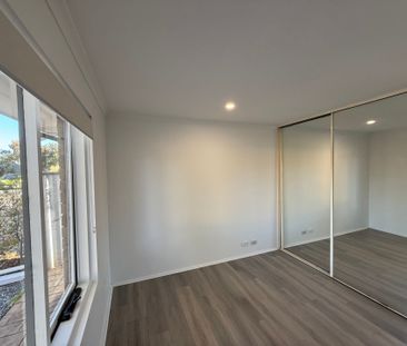 Recently Renovated Low Maintenance Home - Photo 5