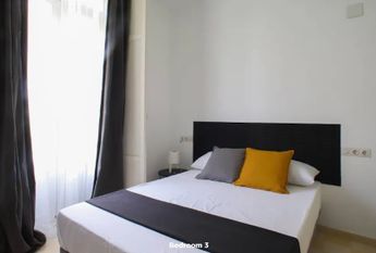 Avenida del Reino de Valencia, Valencia, Valencian Community 46005