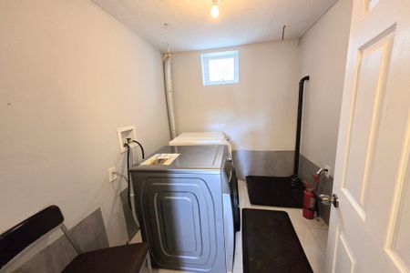 For Lease - 81 Oxford Street Unit# #1, Richmond Hill, Ontario - Photo 4
