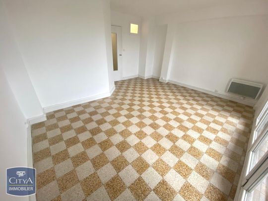 Location Appartement 2 pièces 47m² TOULON 83000 - Photo 1