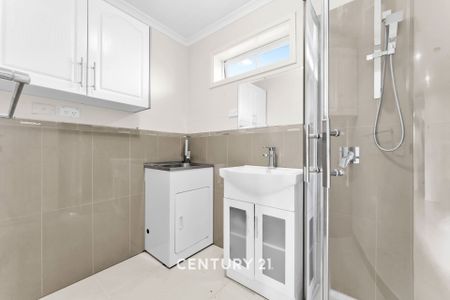Feature Packed Home! - Photo 3