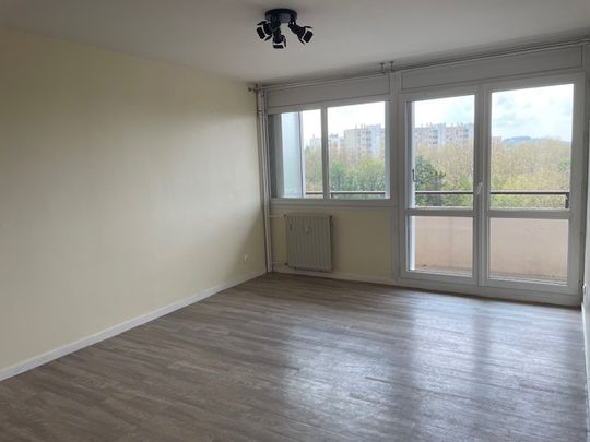 A LOUER APPARTEMENT 3 PIECES - 66 M2 - SANS-A-VIS - BELLEVUE - Photo 1