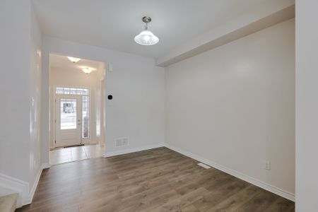 For Lease - 522 Cope Drive, Kanata, Ontario - Photo 2