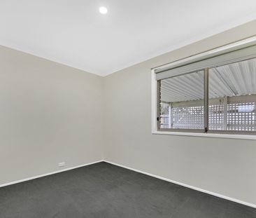 Rare Family Home - Walk to Seabrook Primary, Close to Parks & Trans... - Photo 4