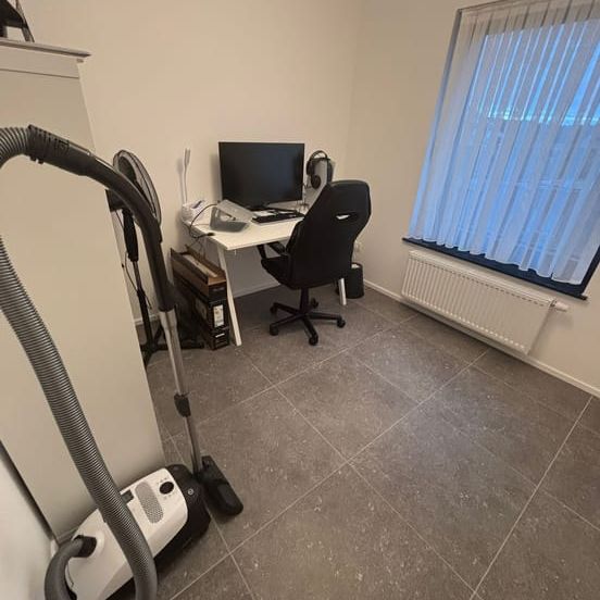 Appartement te huur - Photo 1