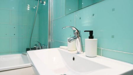 1-bedroom apartment for rent in Universidad with all bills included - Foto 4