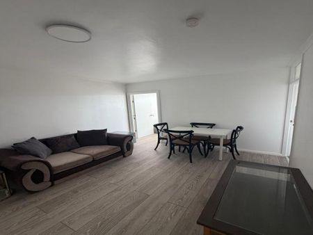 2beds Apartment - Photo 3