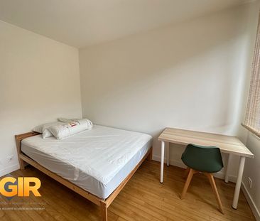 Location Maison 1 pièce 83m² ST JACQUES DE LA LANDE 35136 - Photo 6