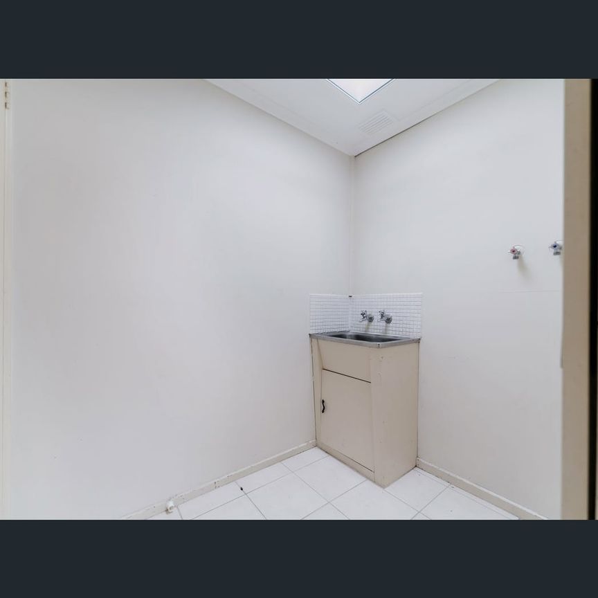 9/31-33 Timins Street, Sunbury, Vic 3429 - Photo 1